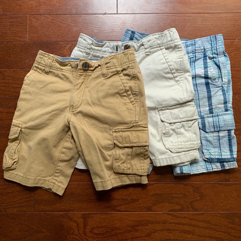 Boys 5T Cat and jack shorts